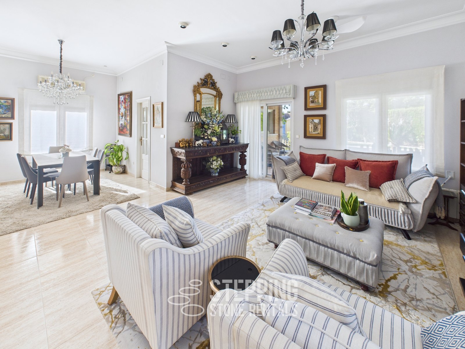 Entrance Space La Canyada